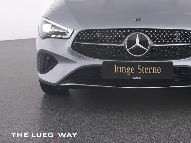 Mercedes-Benz CLA 180