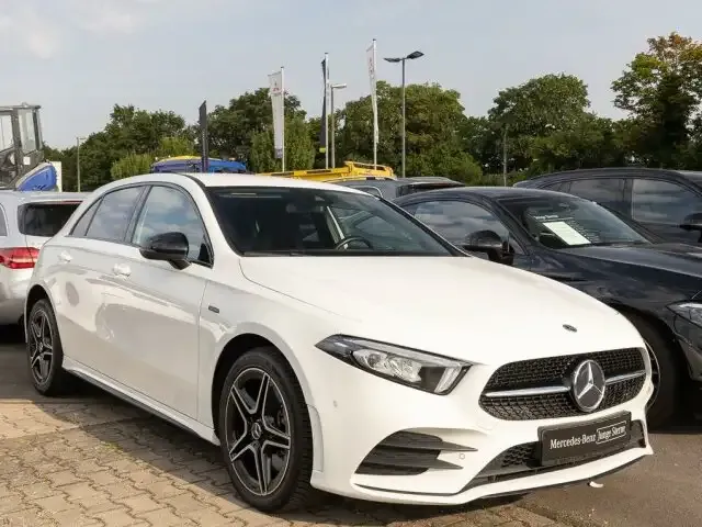 Mercedes-Benz A 250