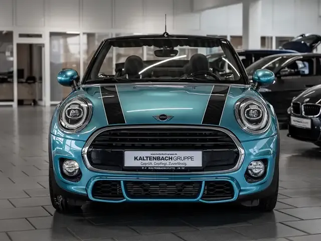 MINI Cooper Cabrio