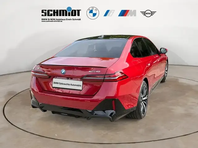 BMW i5