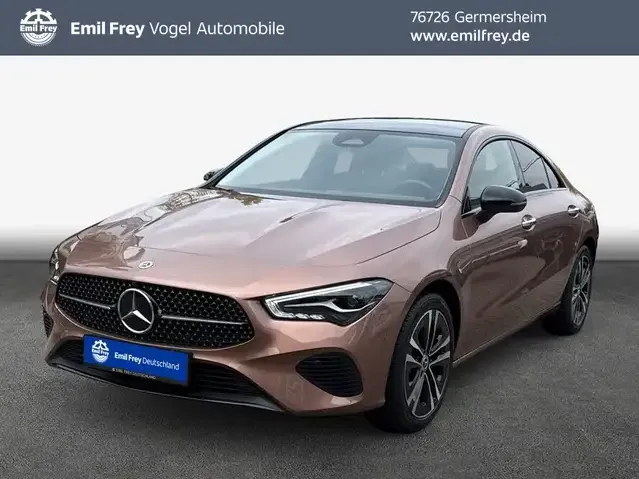 Mercedes-Benz CLA 180