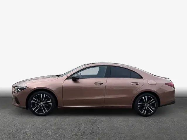 Mercedes-Benz CLA 180