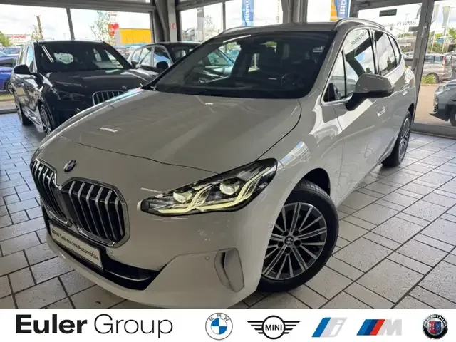 BMW 220