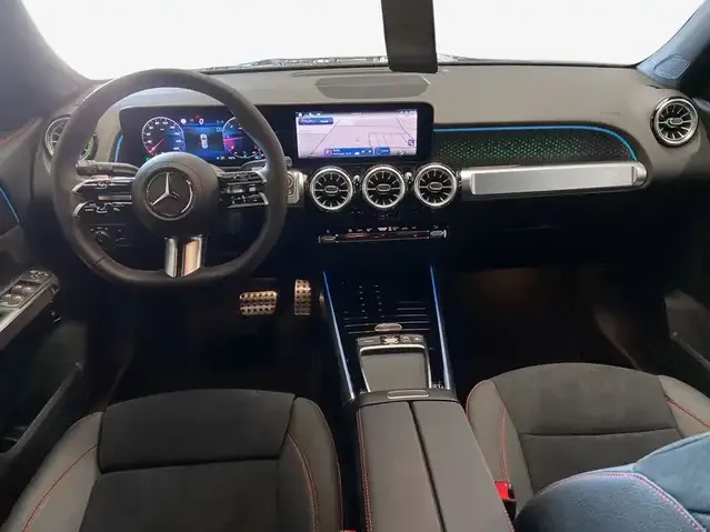 Mercedes-Benz GLB 200