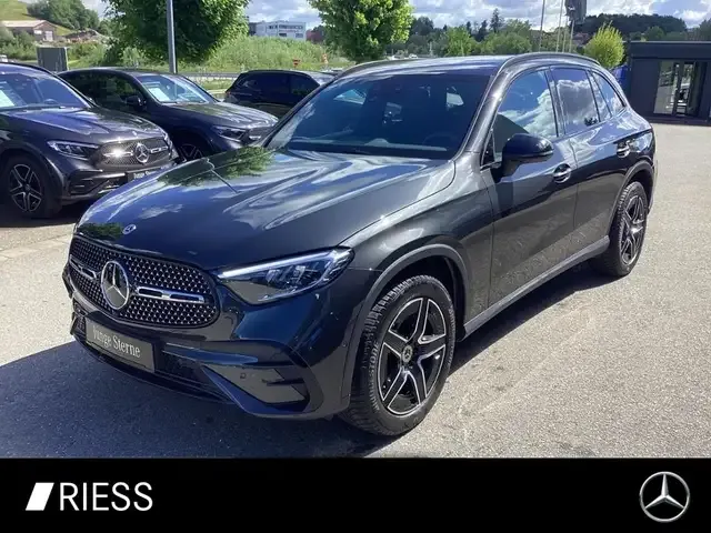 Mercedes-Benz GLC 220