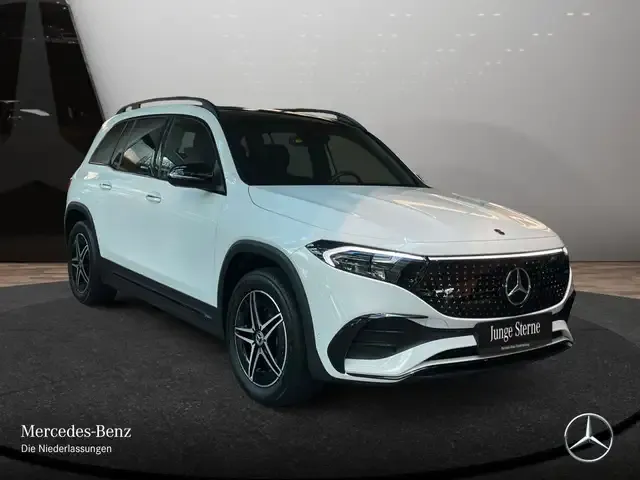 Mercedes-Benz EQB 300