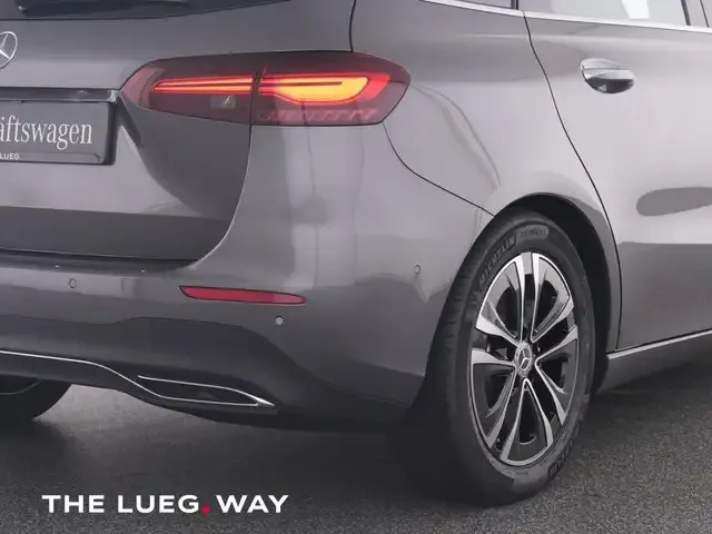 Mercedes-Benz B 200