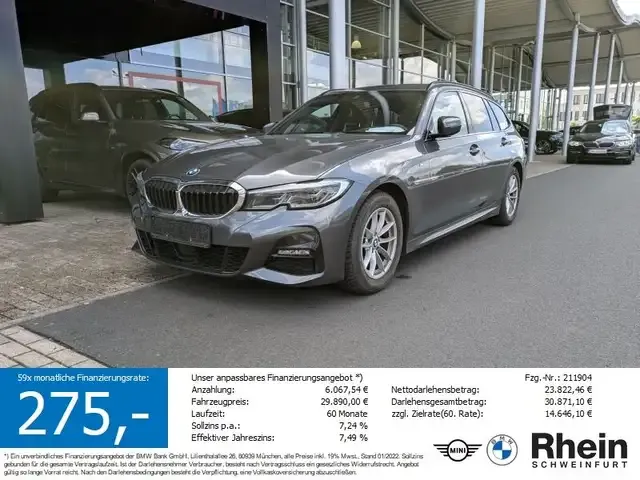 BMW 320