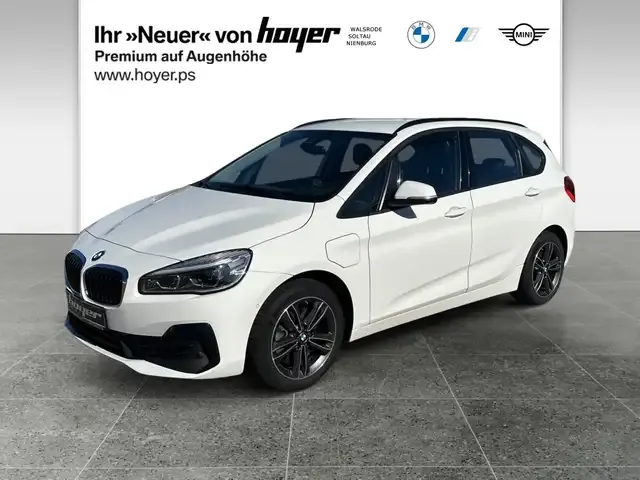 BMW 225