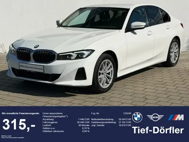 BMW 320
