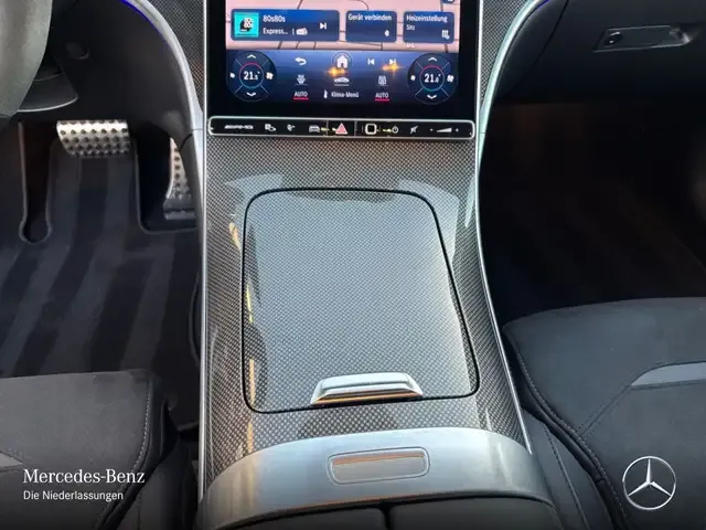 Mercedes-Benz C 63 AMG