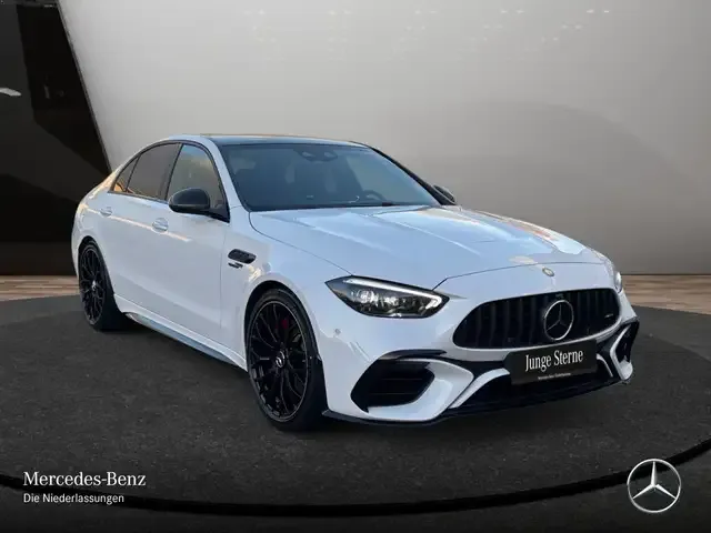 Mercedes-Benz C 63 AMG