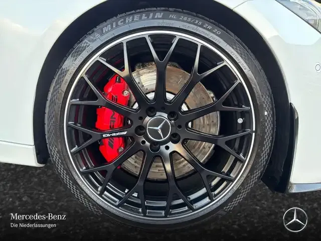 Mercedes-Benz C 63 AMG