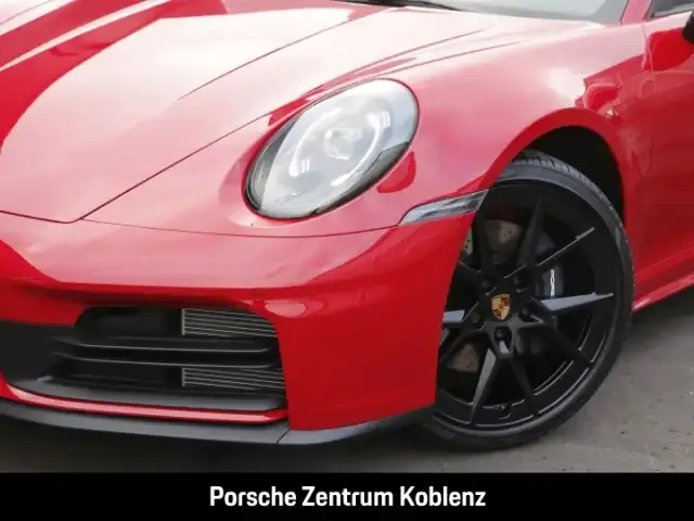 Porsche 992