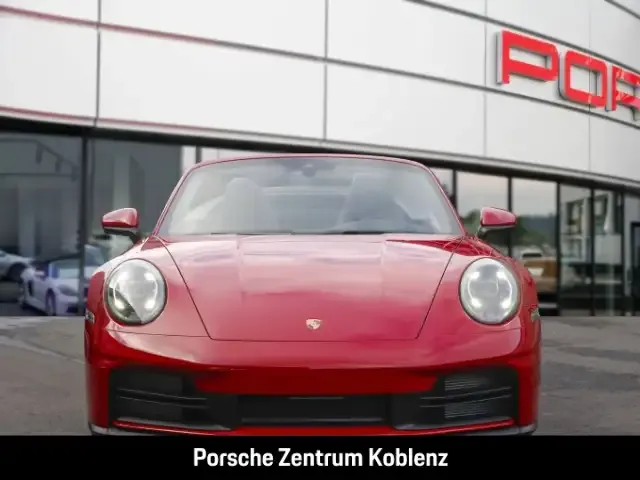 Porsche 992