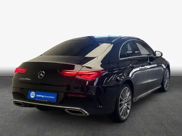 Mercedes-Benz CLA 250