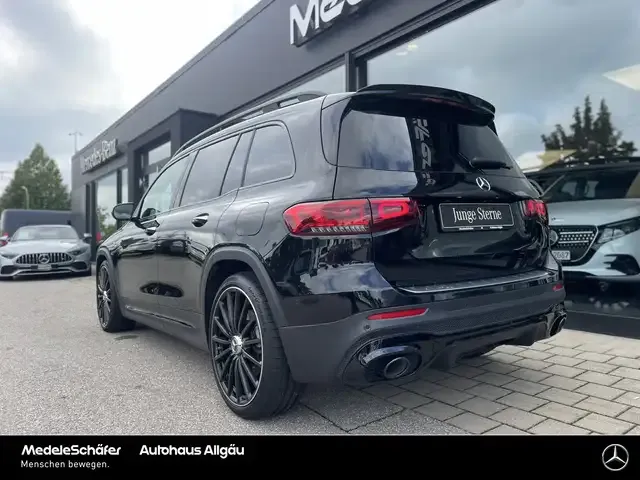 Mercedes-Benz GLB 35 AMG