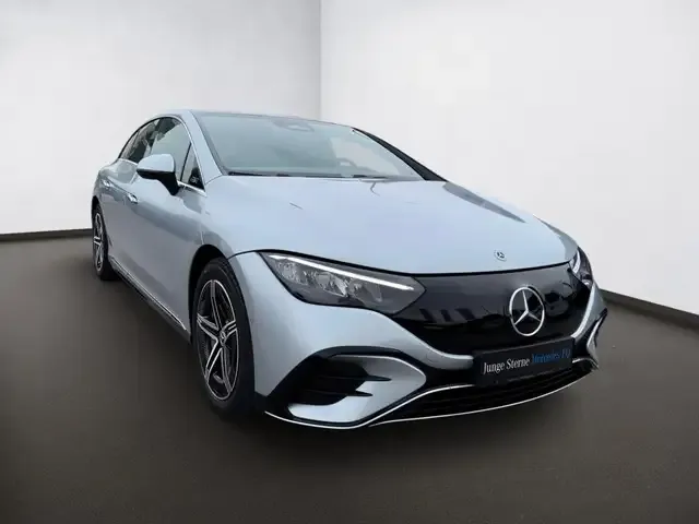 Mercedes-Benz EQE 350