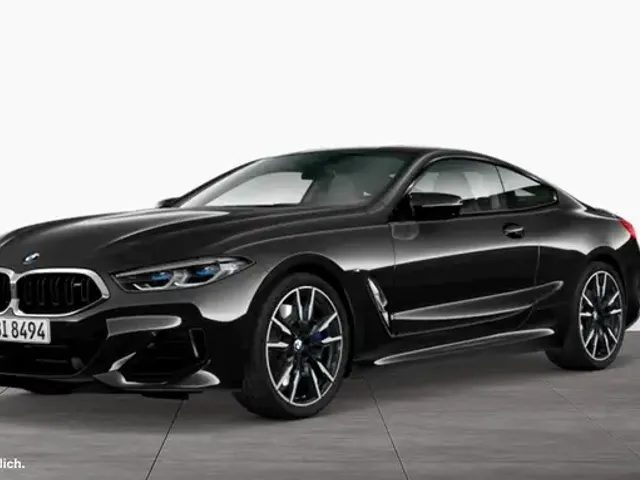 BMW M8