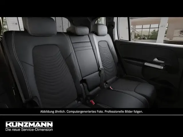 Mercedes-Benz GLB 220