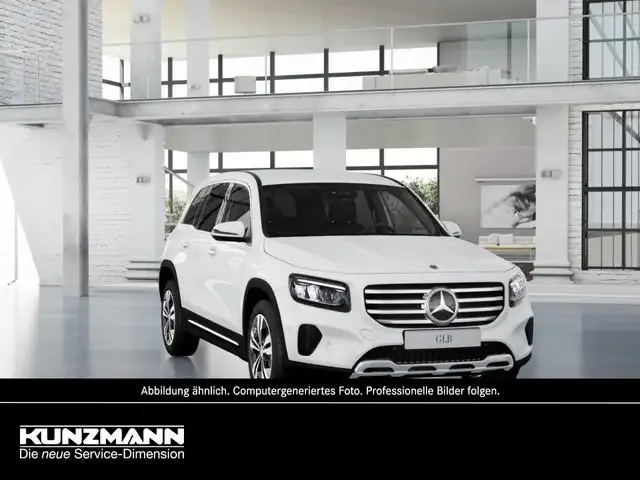 Mercedes-Benz GLB 220