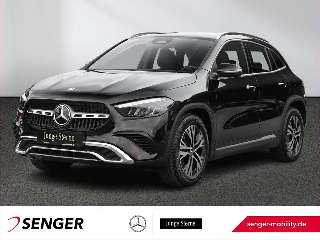 Mercedes-Benz GLA 200