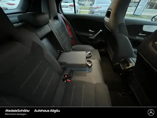 Mercedes-Benz A 35 AMG
