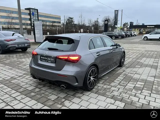 Mercedes-Benz A 35 AMG