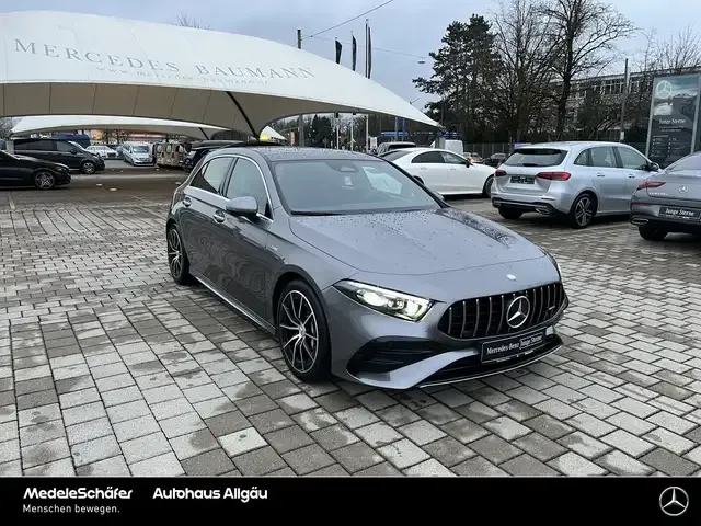 Mercedes-Benz A 35 AMG