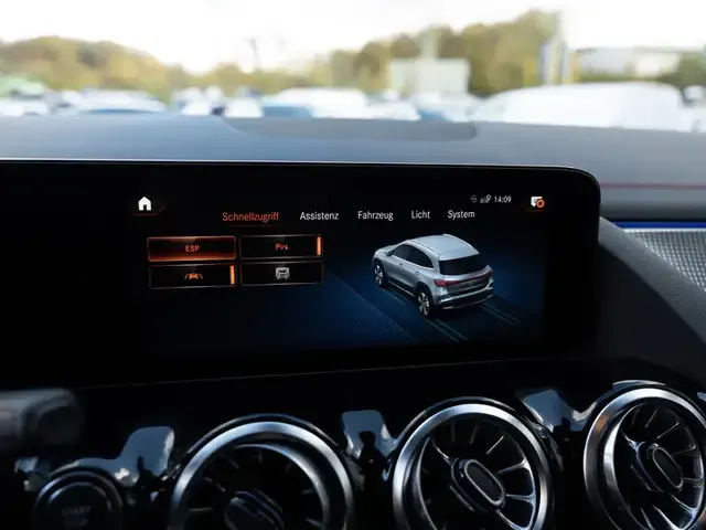 Mercedes-Benz EQA 250