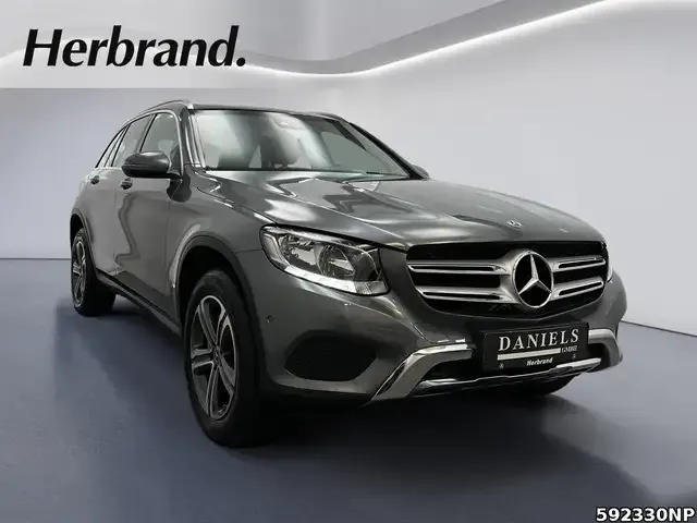 Mercedes-Benz GLC 220
