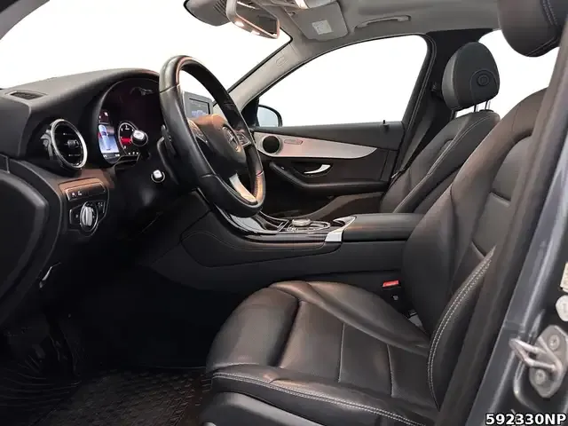 Mercedes-Benz GLC 220