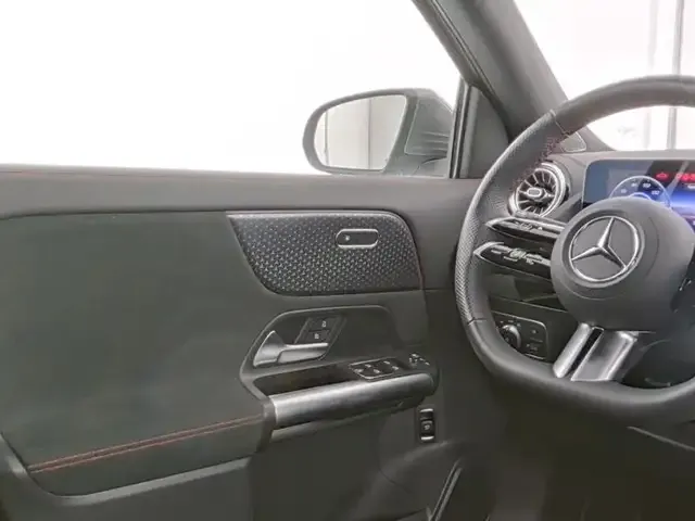 Mercedes-Benz EQA 350