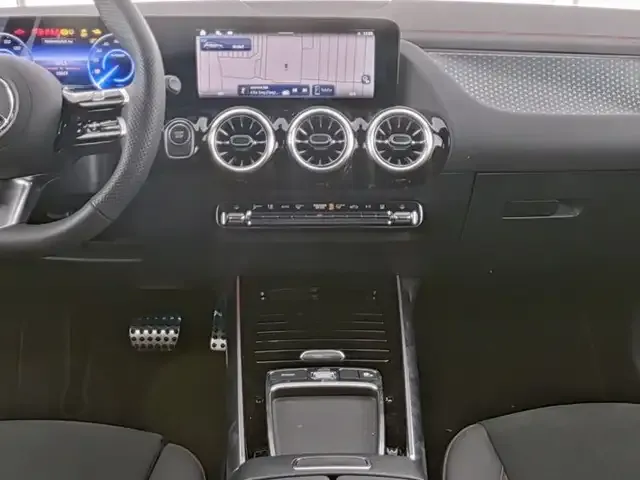 Mercedes-Benz EQA 350