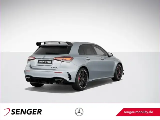 Mercedes-Benz A 45 AMG