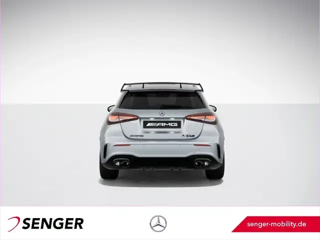 Mercedes-Benz A 45 AMG