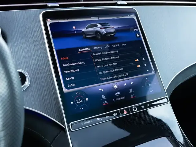 Mercedes-Benz EQE SUV