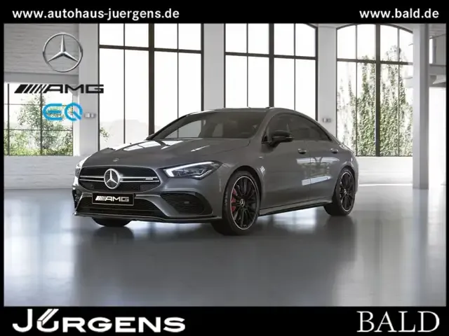 Mercedes-Benz CLA 35 AMG