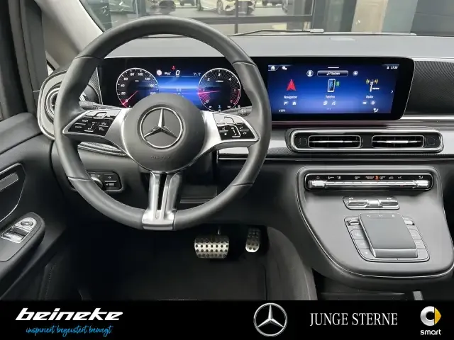 Mercedes-Benz V 250