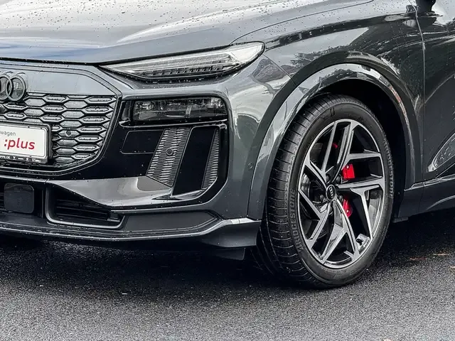 Audi SQ6 e-tron