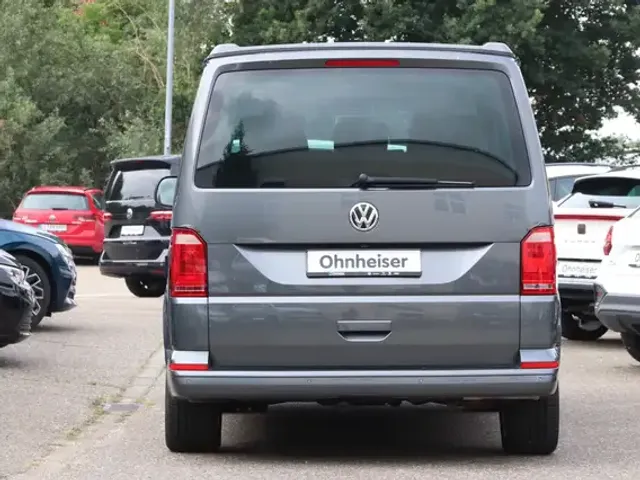 Volkswagen T6 California