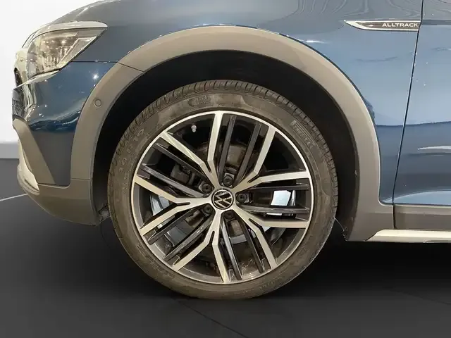 Volkswagen Passat Alltrack