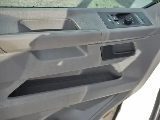 Volkswagen T6.1 Transporter