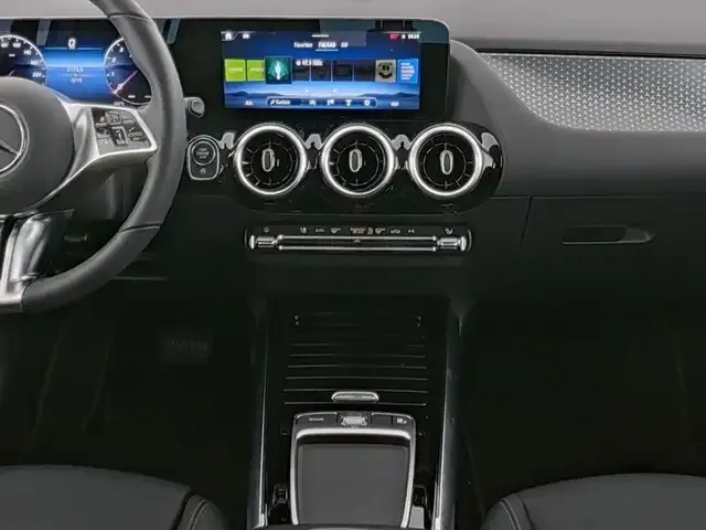 Mercedes-Benz GLA 180