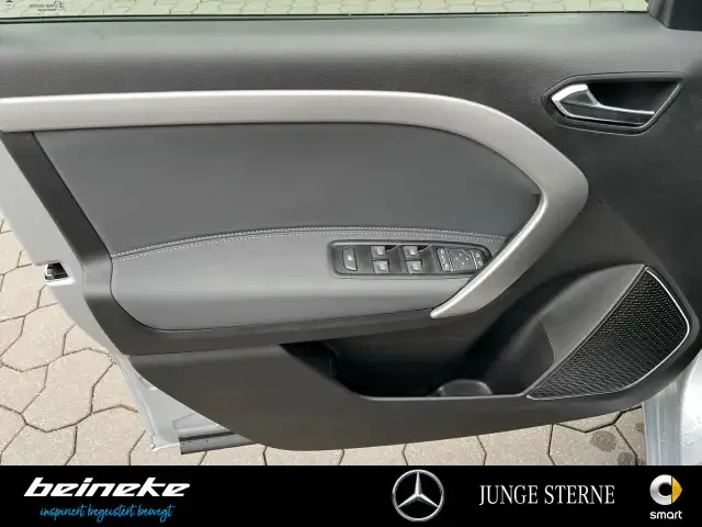 Mercedes-Benz Sonstiges