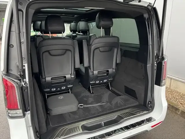 Mercedes-Benz EQV 300