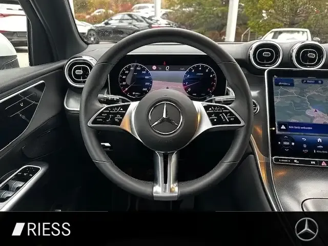 Mercedes-Benz GLC 200