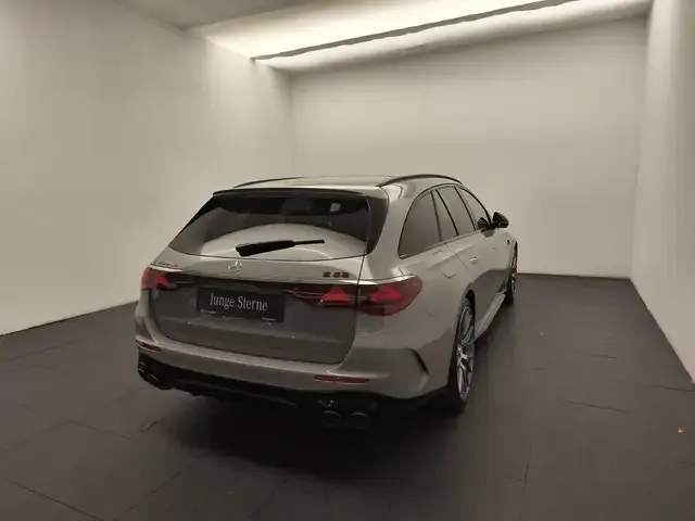 Mercedes-Benz E 53 AMG