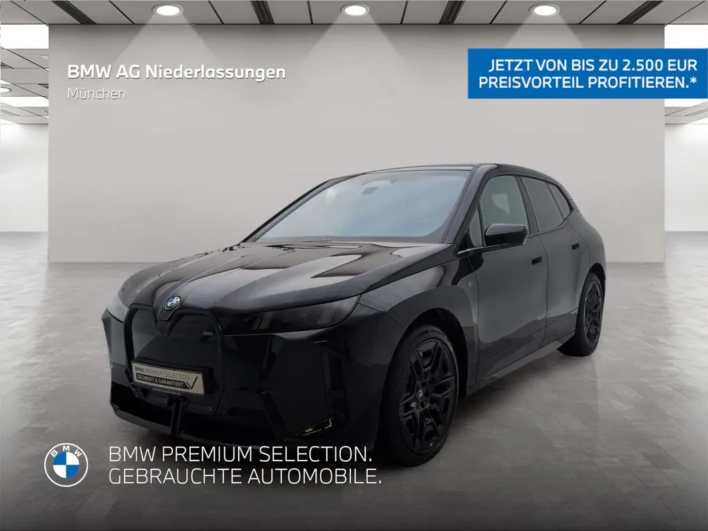 BMW iX