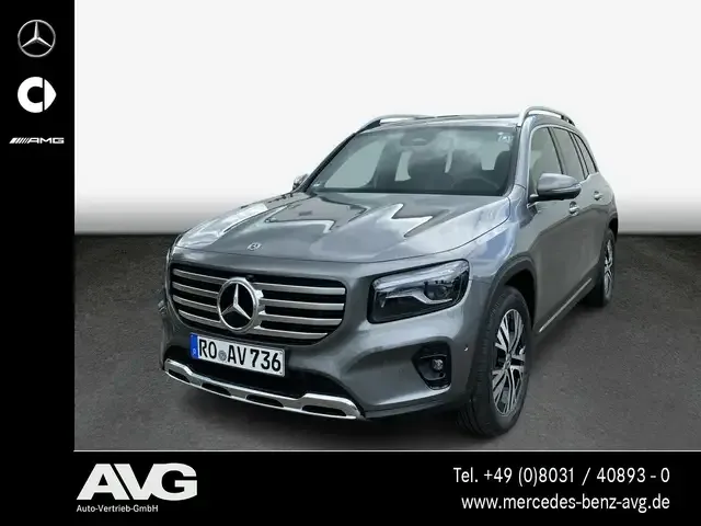 Mercedes-Benz GLB 200